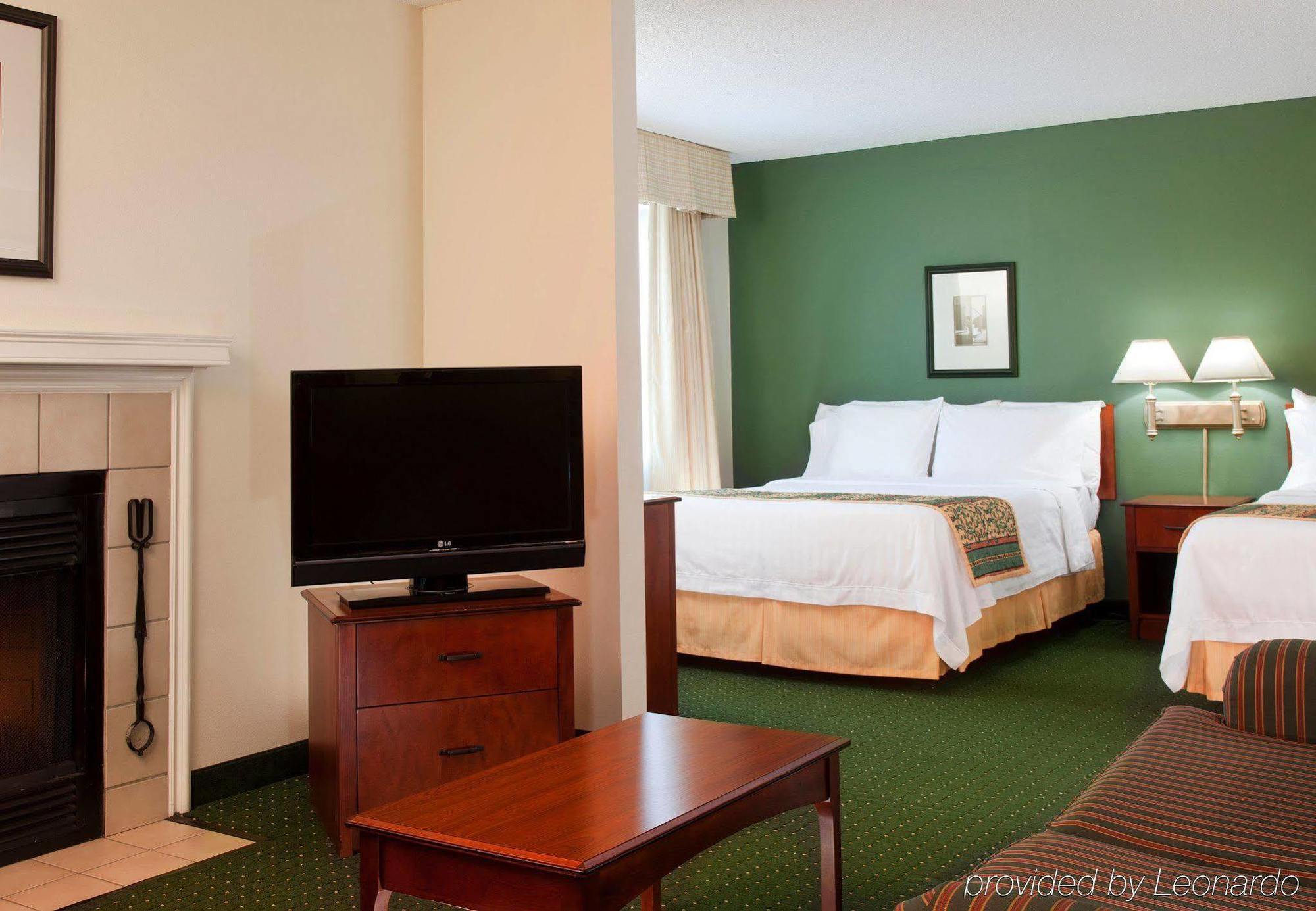 Residence Inn Kansas City Downtown/Union Hill Екстер'єр фото